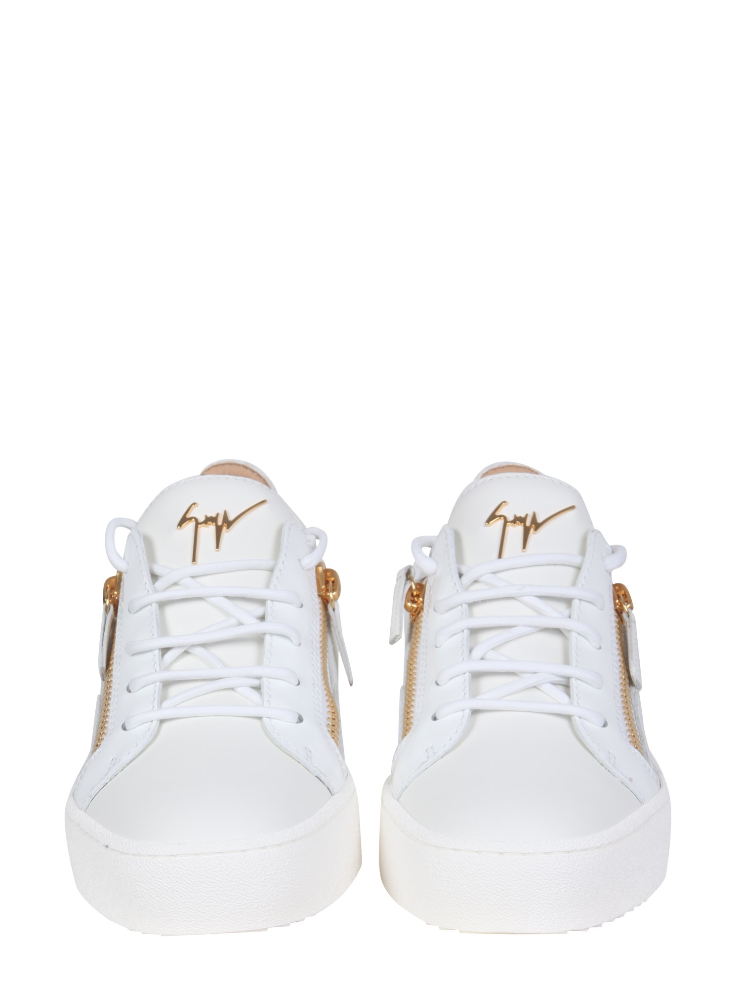 GIUSEPPE ZANOTTI    LOW-TOP GAIL LEATHER SNEAKERS WITH PATENT LEATHER INSERTS