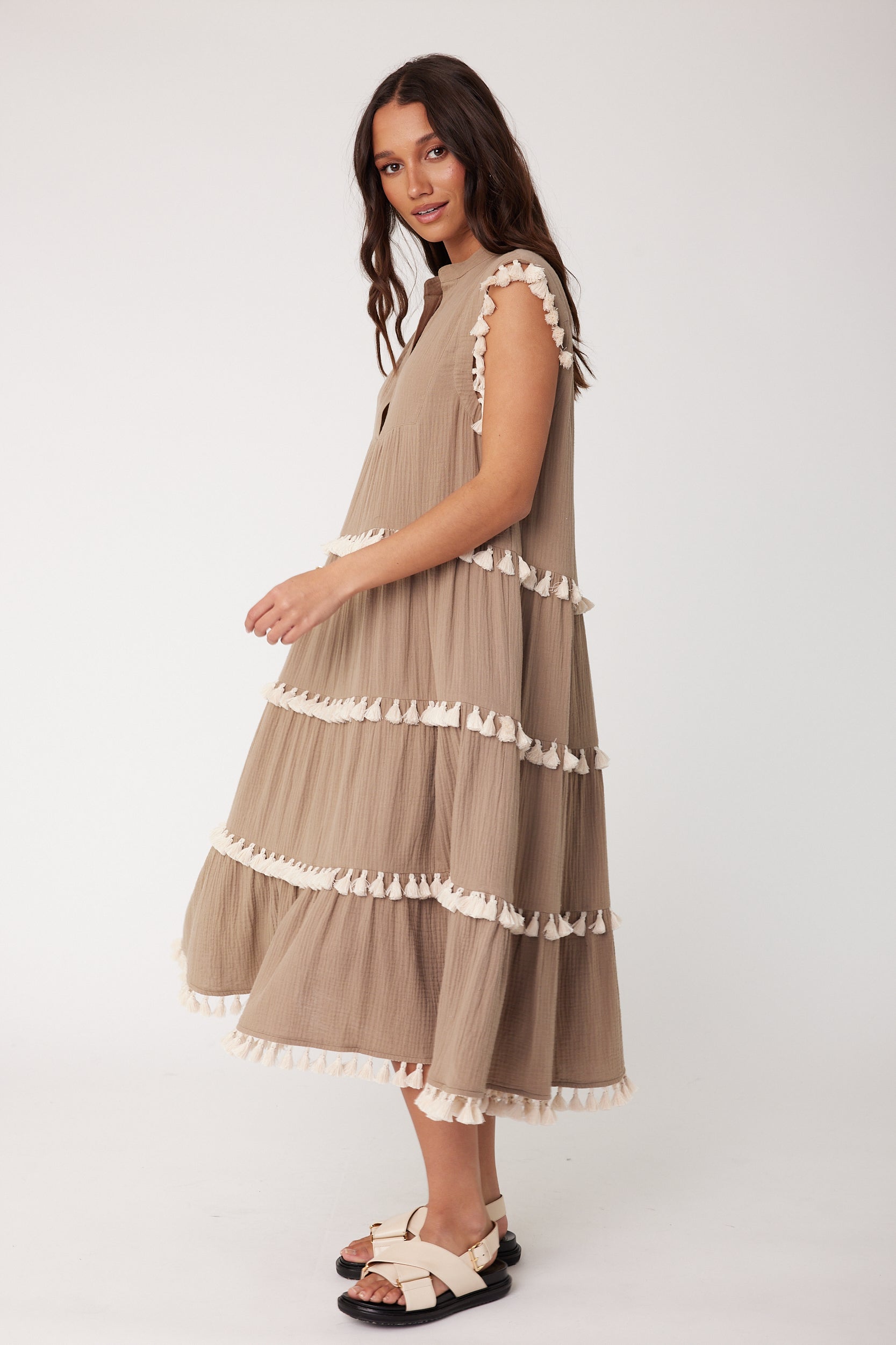 LABRYNTH Dress Taupe