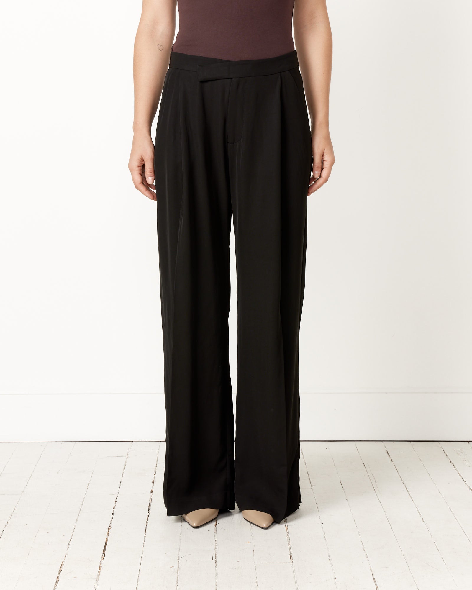 Overlap Waist Trouser