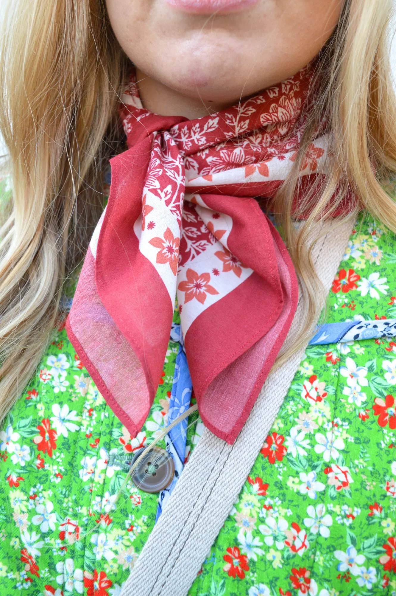 Petite Mendigote Brick Scarf