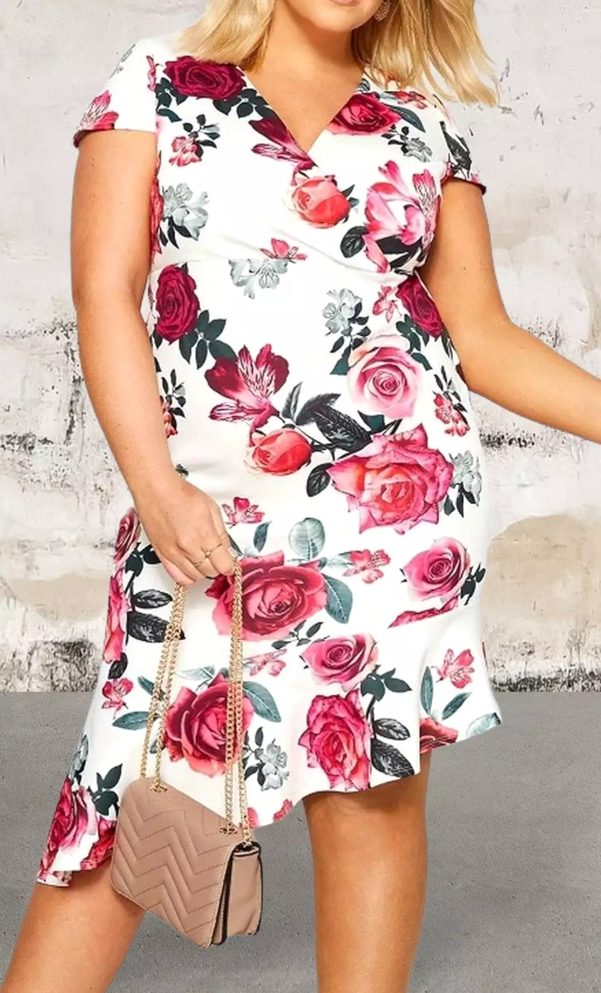 Plus size short sleeve floral midi dress