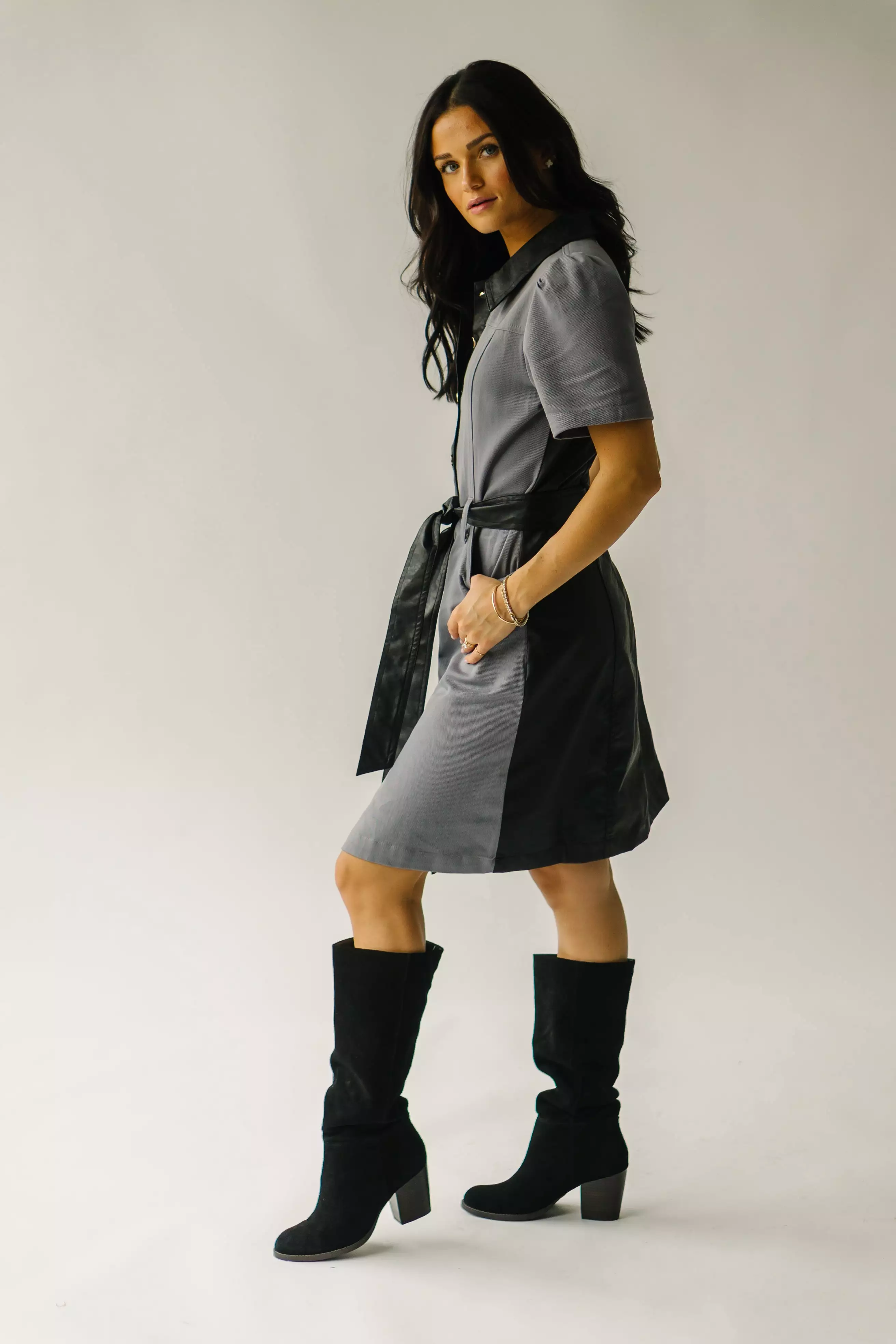 The Salida Button-Down Dress in Grey