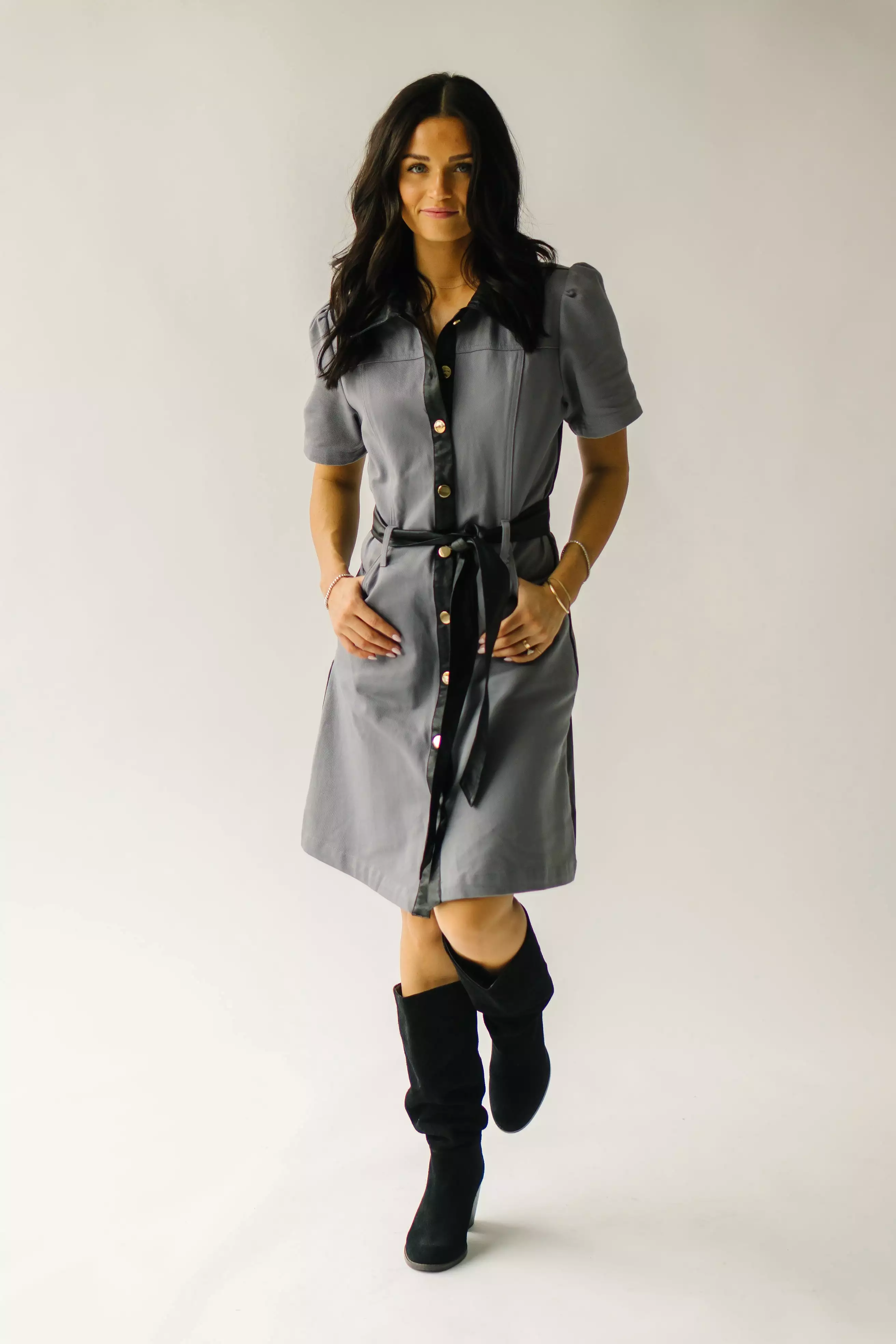 The Salida Button-Down Dress in Grey